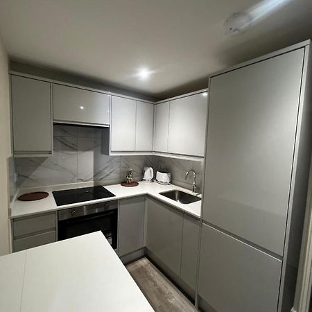 דירות Flat In לונדון מראה חיצוני תמונה