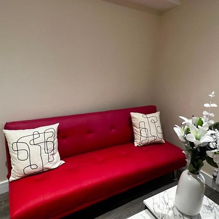 דירות Flat In לונדון מראה חיצוני תמונה